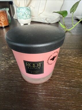 Legacy Lavender Vanilla Candle - Pink with Black Lid